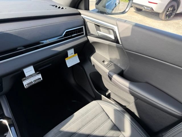 New 2026 Mitsubishi Outlander LE FWD image 21