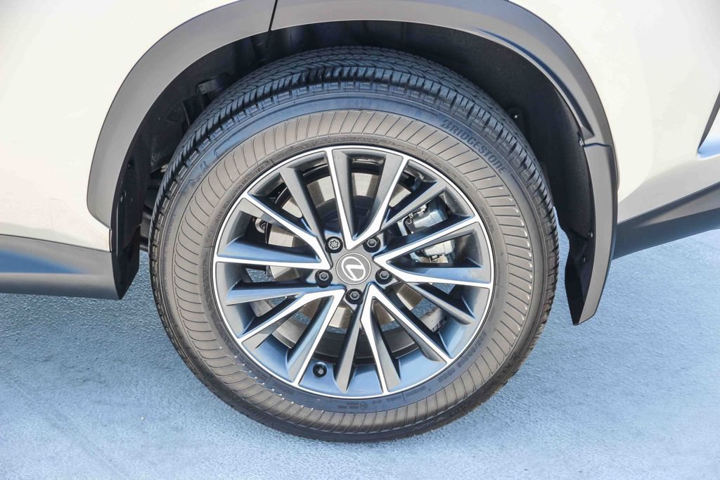 Certified 2025 Lexus NX 350 AWD w/ Premium Package image 12