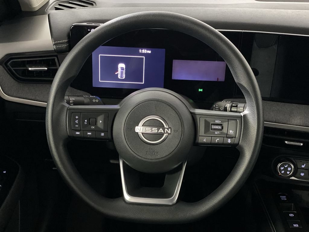 Used 2025 Nissan Kicks SV w/ SV Premium Package AWD/4WD image 16