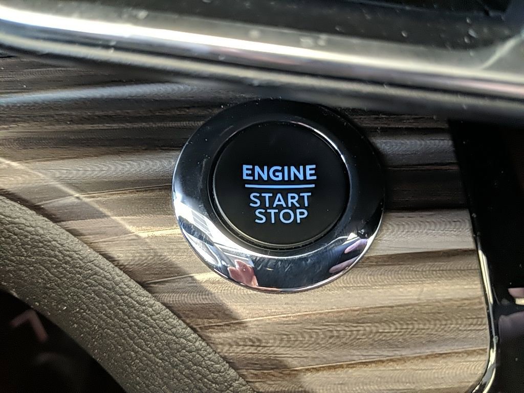 Used 2023 Ford Explorer Limited w/ Equipment Group 301A image 26