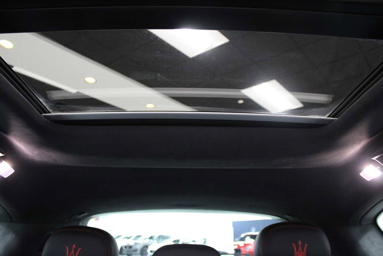 Used 2022 Maserati Levante GT image 41