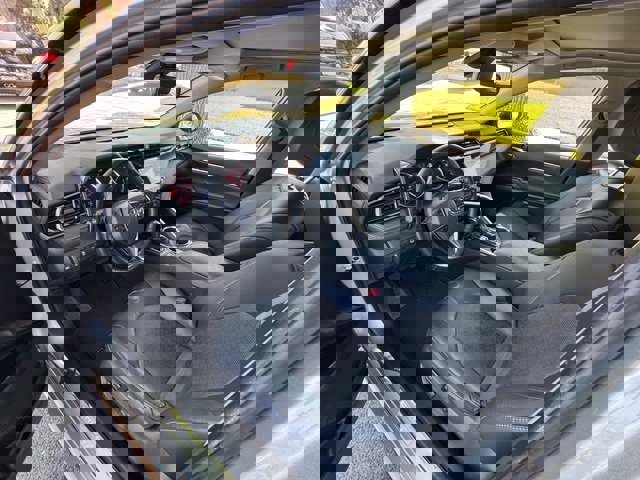 Used 2020 Toyota Camry XSE image 28