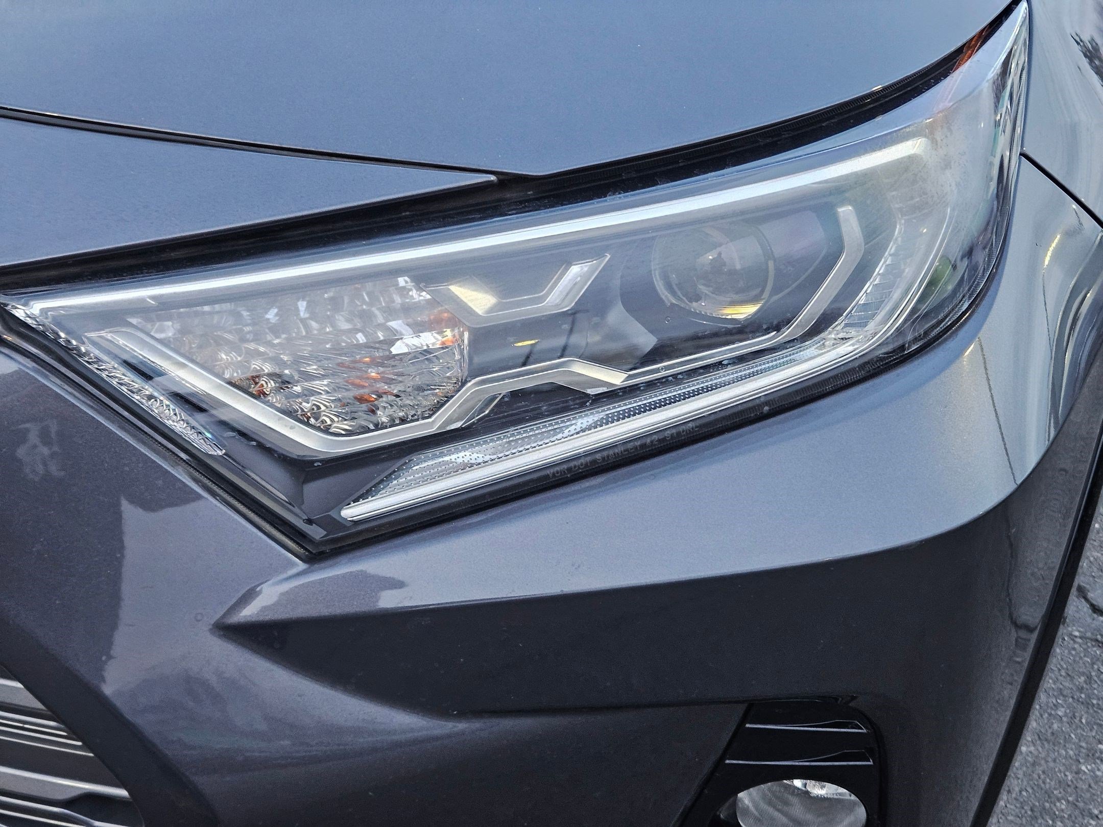 Used 2021 Toyota RAV4 XSE w/ XSE Grade Weather Package image 12