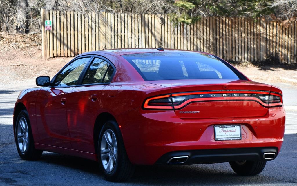 Used 2022 Dodge Charger SXT image 5