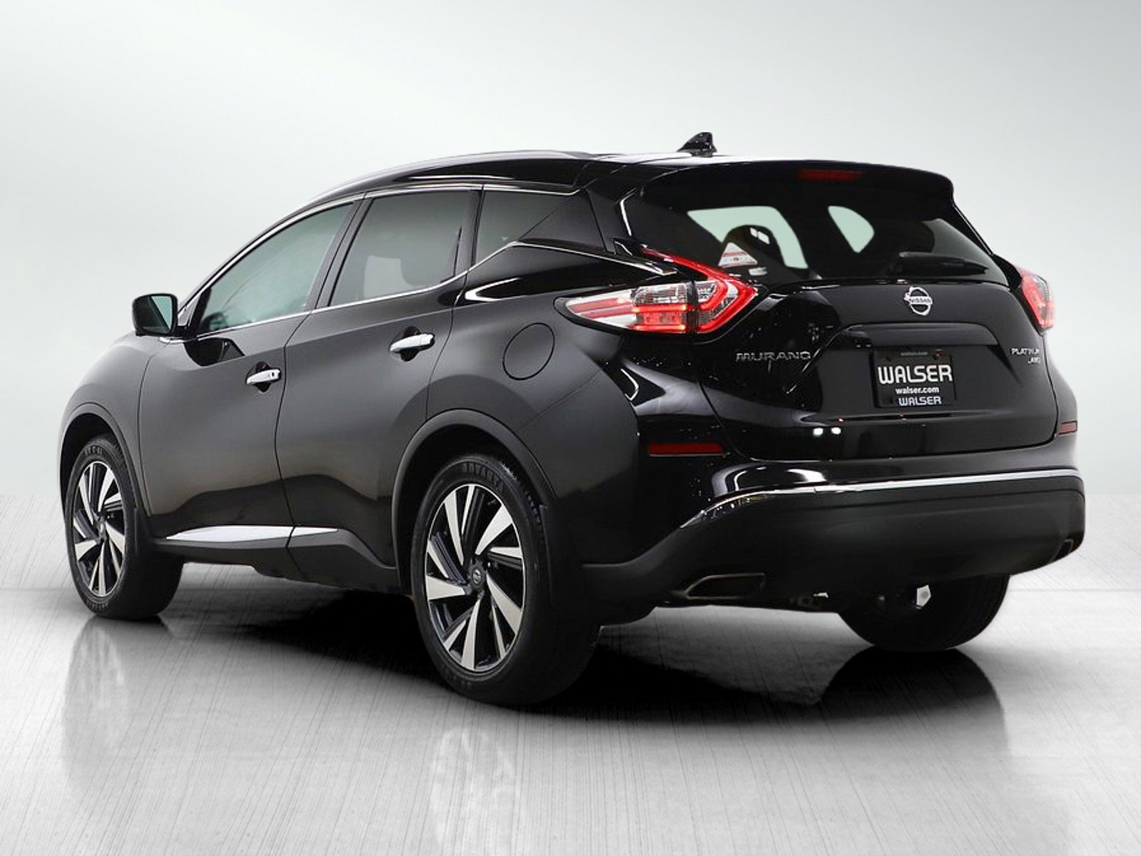 Used 2017 Nissan Murano Platinum AWD/4WD image 3