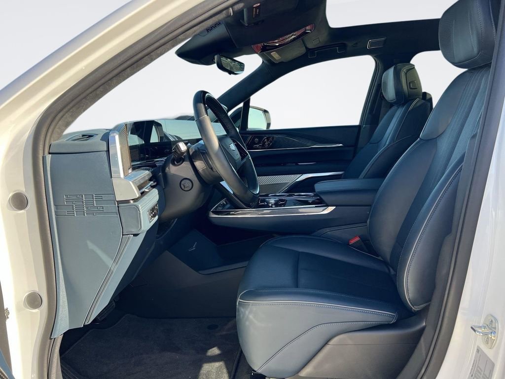New 2025 Cadillac Escalade IQ Luxury 2 AWD/4WD image 25