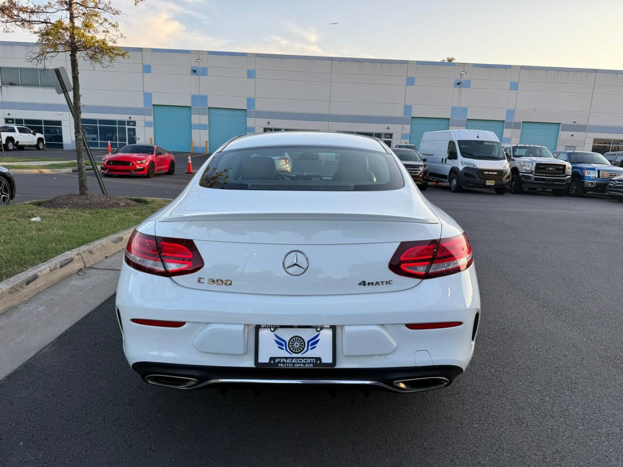 Used 2019 Mercedes-Benz C 300 4MATIC Coupe image 10