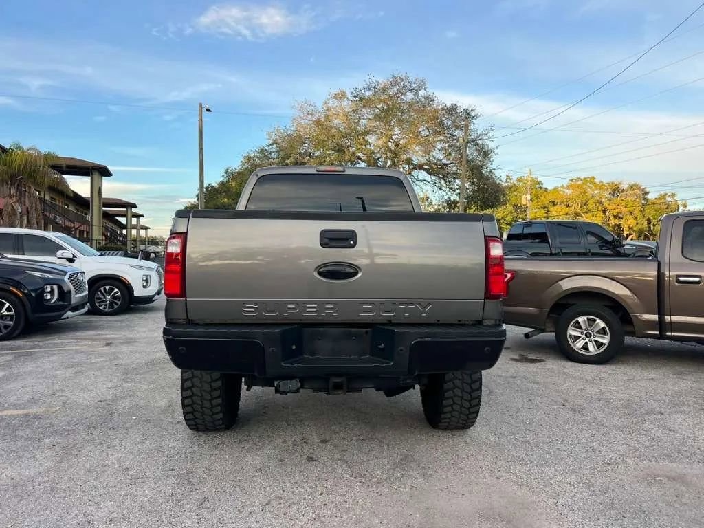 Used 2011 Ford F250 XLT w/ XLT Premium Pkg image 11