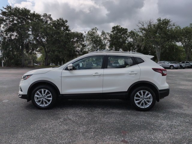 Certified 2020 Nissan Rogue Sport SV w/ Technology Package FWD image 7