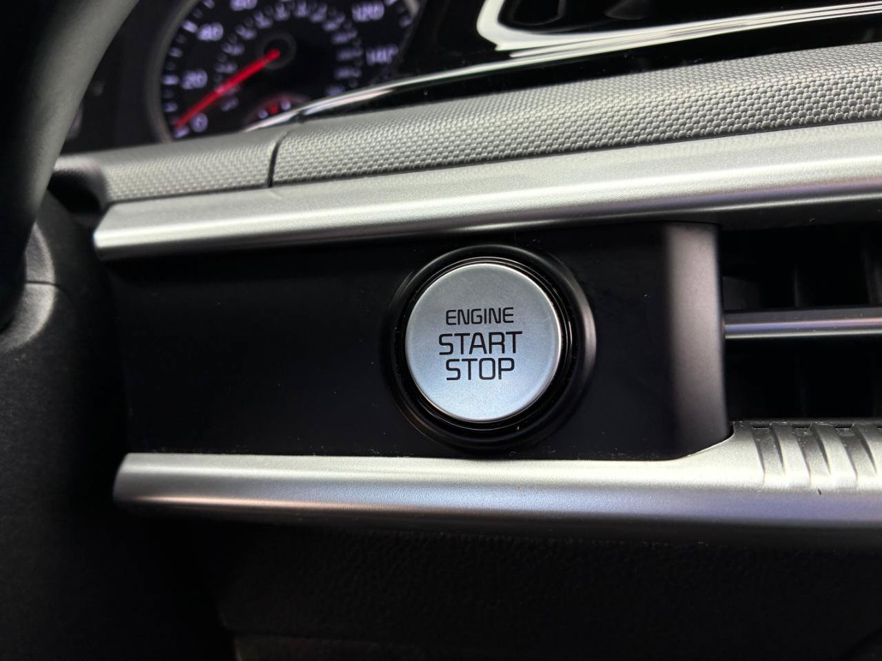 Used 2022 Kia K5 GT-Line FWD image 27