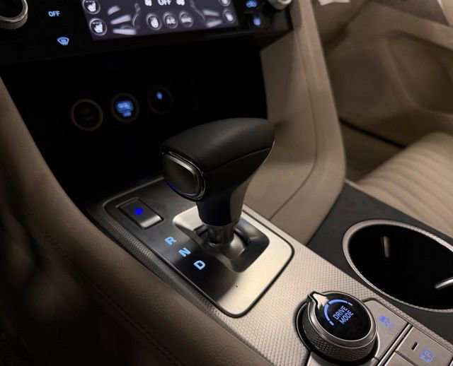 Used 2026 Genesis G70 2.5T Prestige image 21