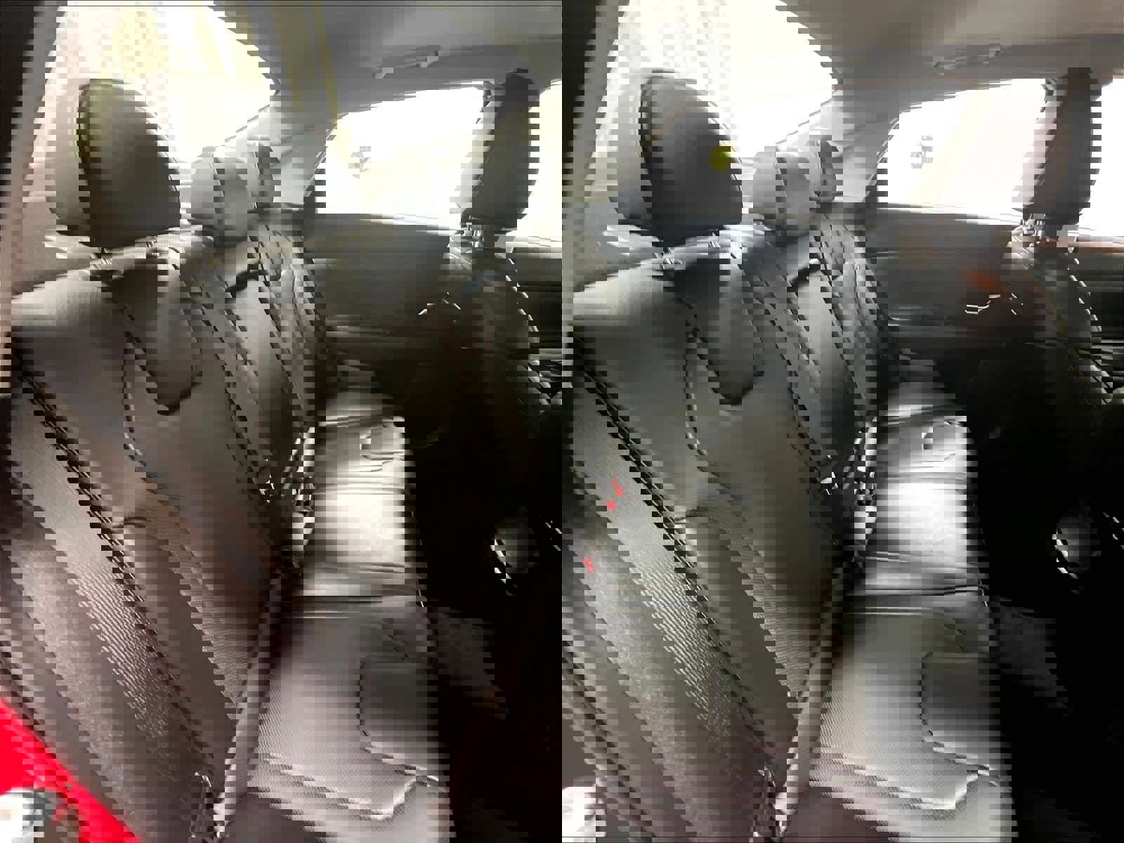 Used 2022 Hyundai Elantra Limited image 16