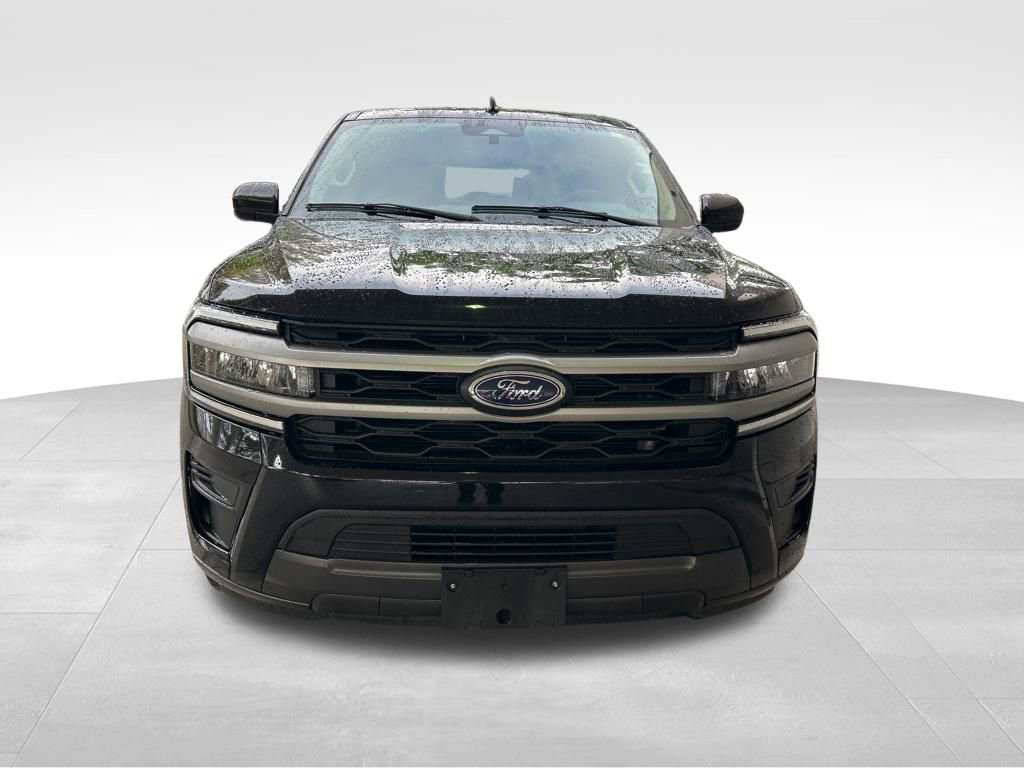 Used 2024 Ford Expedition Max XLT AWD/4WD image 12