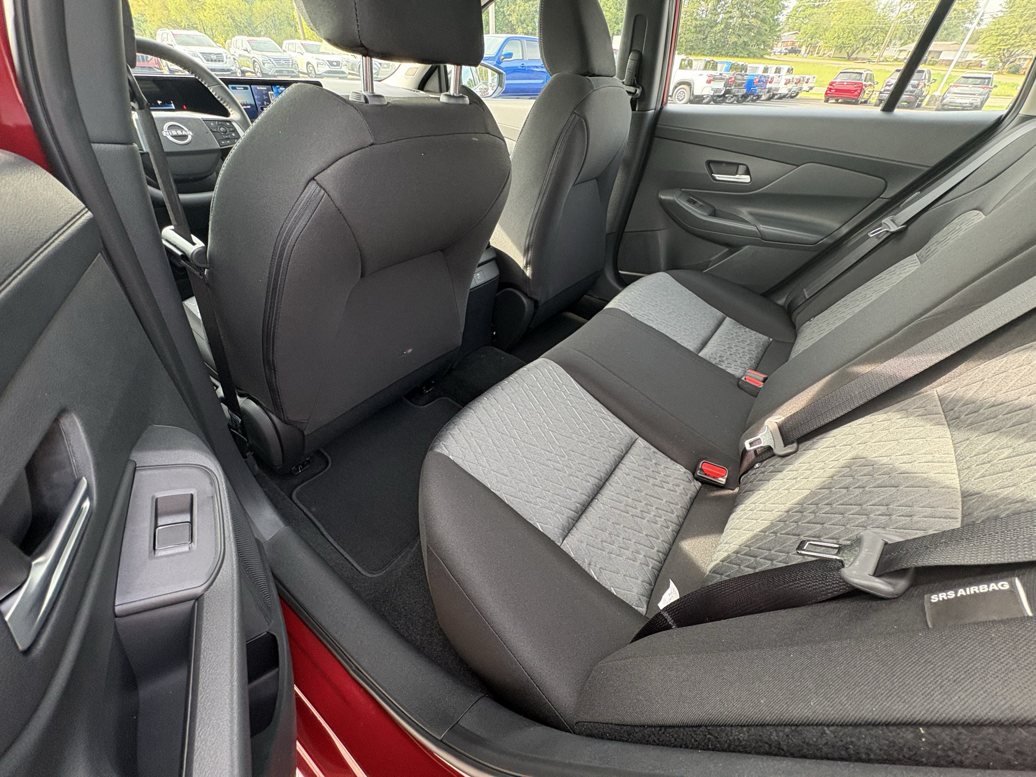 New 2027 Nissan Sentra SV w/ SV Convenience Package FWD image 22