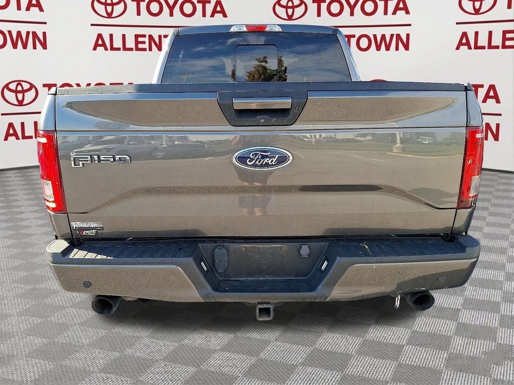 Used 2017 Ford F150 XLT w/ Equipment Group 302A Luxury AWD/4WD image 5