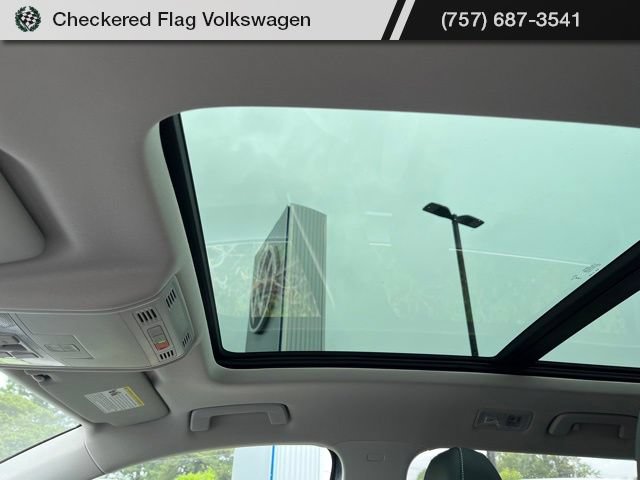 New 2026 Volkswagen Taos SEL AWD/4WD image 19