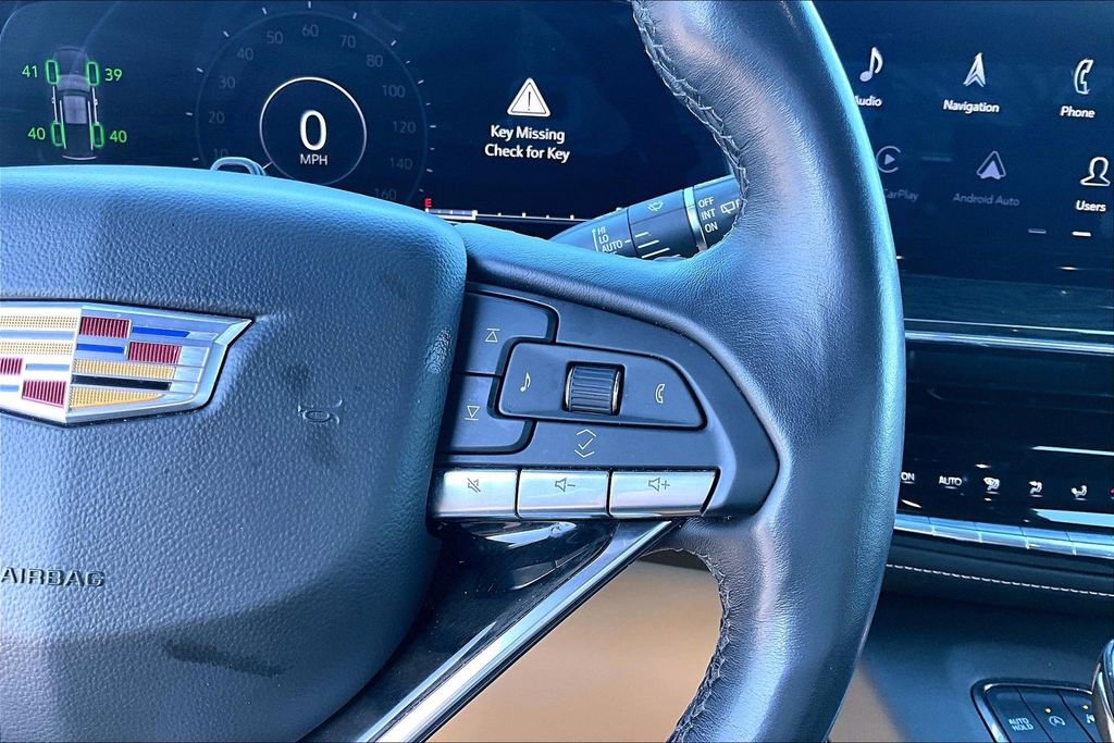 Used 2024 Cadillac Escalade Premium Luxury image 18