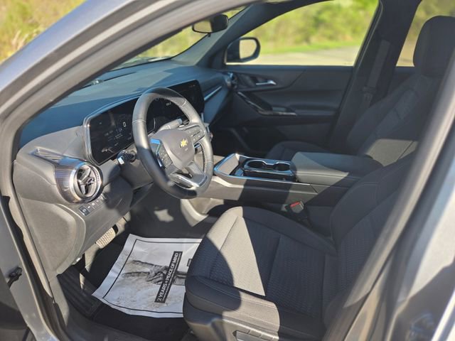 Used 2025 Chevrolet Equinox LT image 22