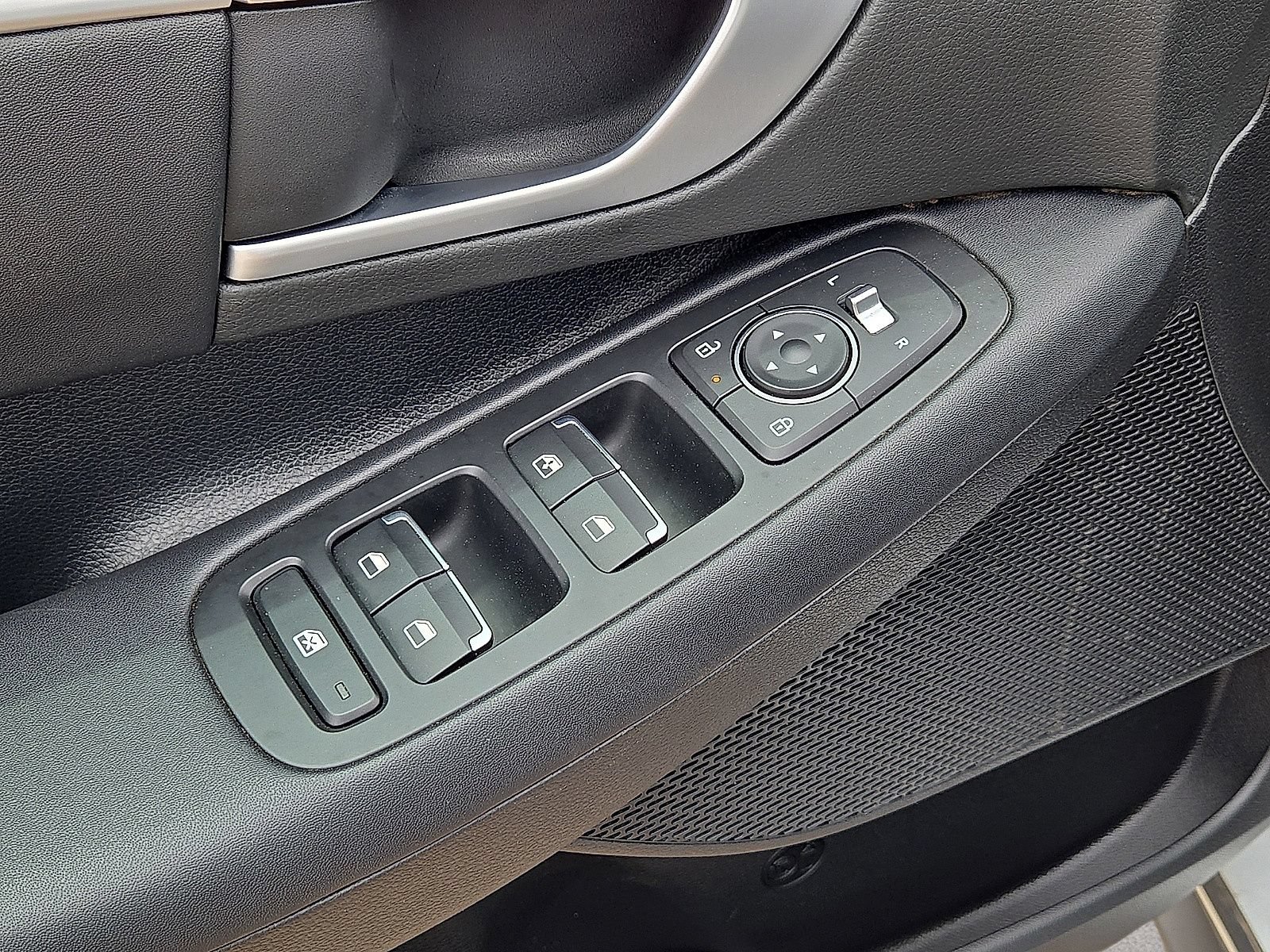Used 2026 Hyundai Sonata Blue FWD image 21