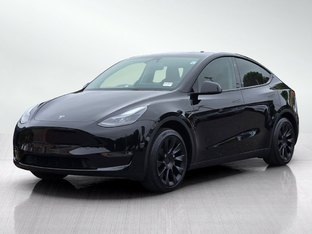 Used 2023 Tesla Model Y 2WD image 9
