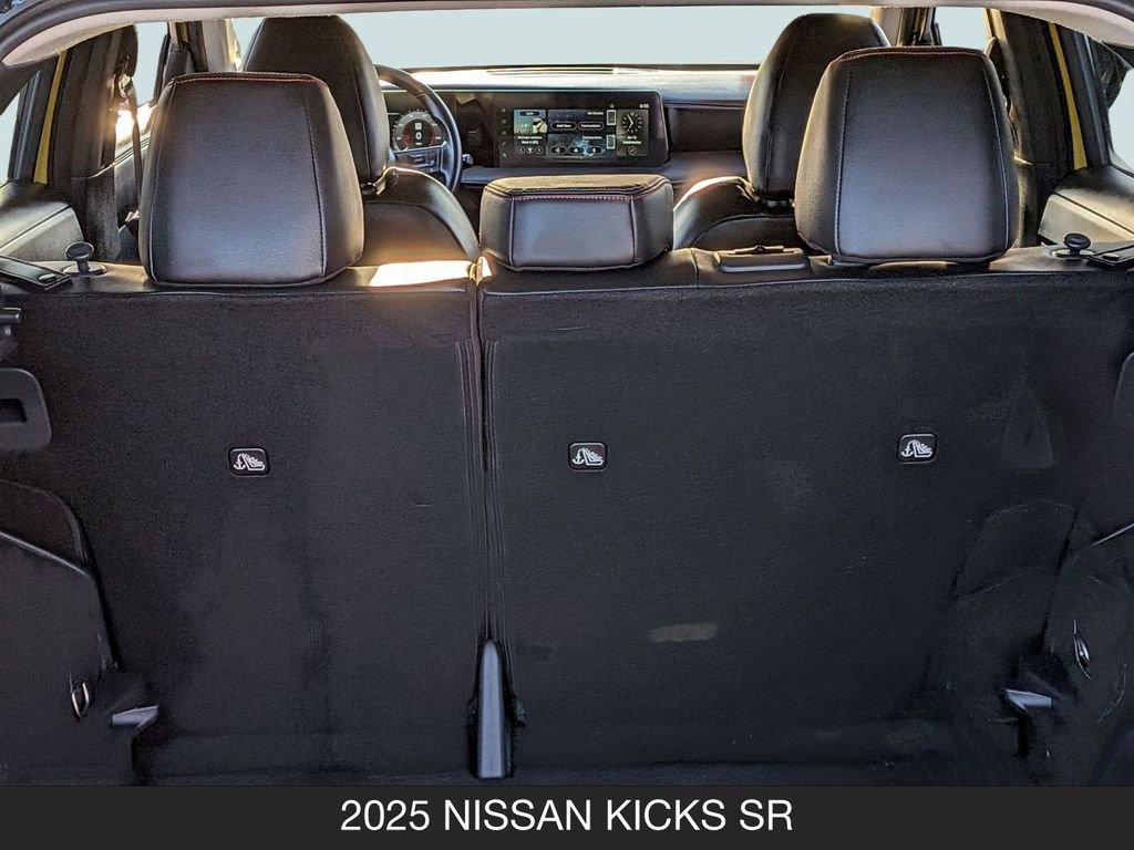 Used 2025 Nissan Kicks SR FWD image 20