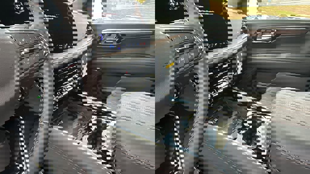 New 2025 Chevrolet Tahoe High Country image 14