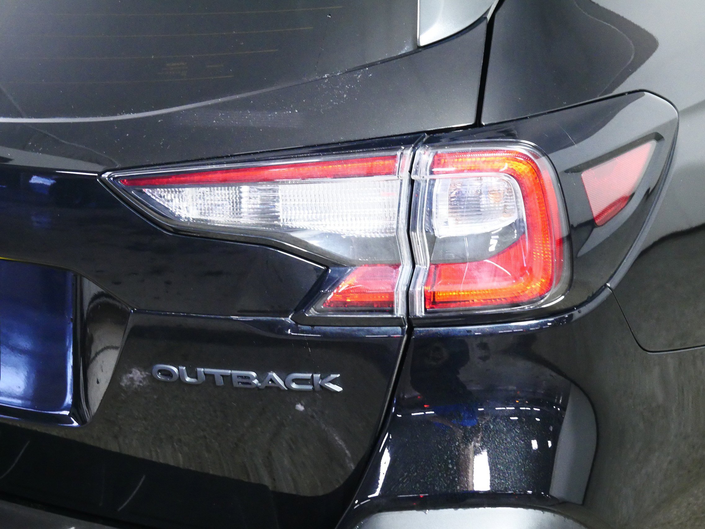 Used 2025 Subaru Outback Onyx Edition image 17