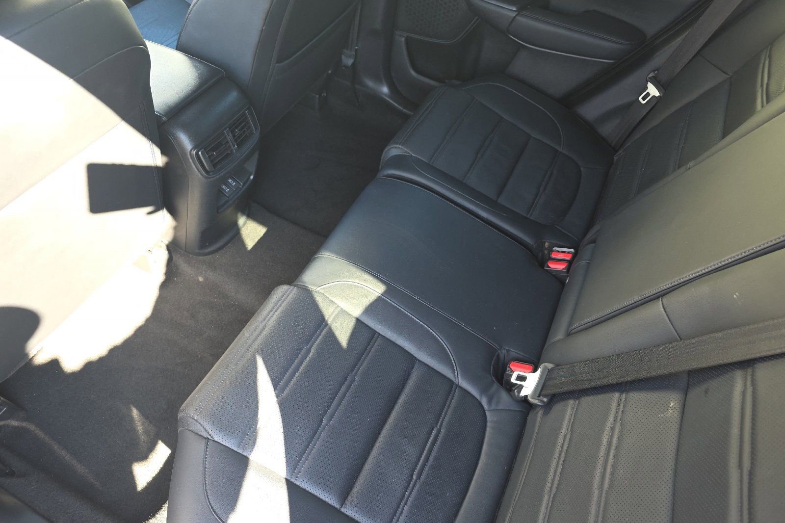 Used 2020 Honda CR-V EX-L image 12