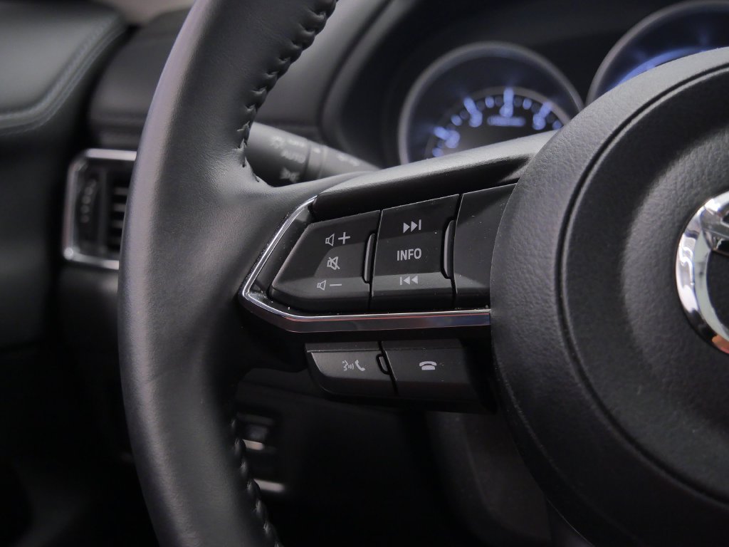 Used 2025 MAZDA CX-5 AWD 2.5 S w/ Preferred Package image 17