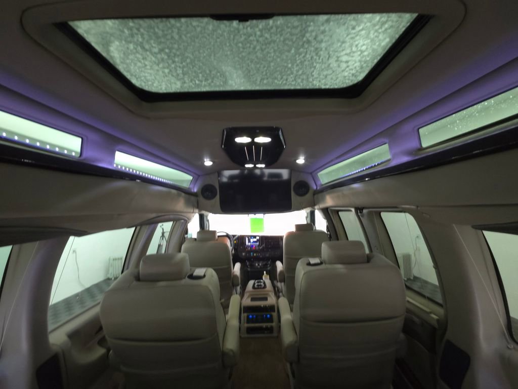 New 2025 GMC Savana 2500 w/ Driver Convenience Package image 29
