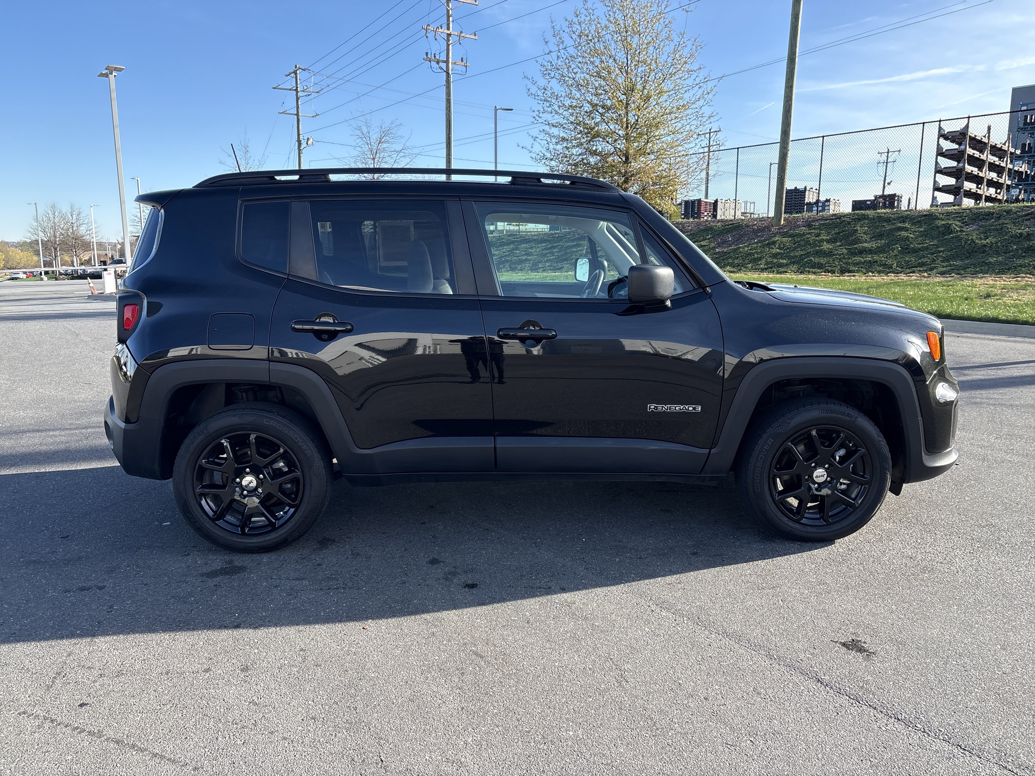 Used 2022 Jeep Renegade Latitude image 10