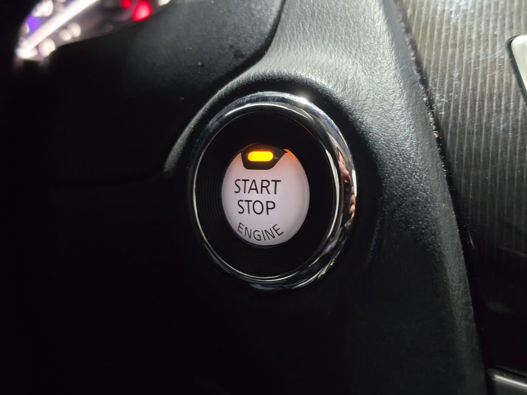 Used 2019 INFINITI QX60 Luxe w/ Essential Package image 19