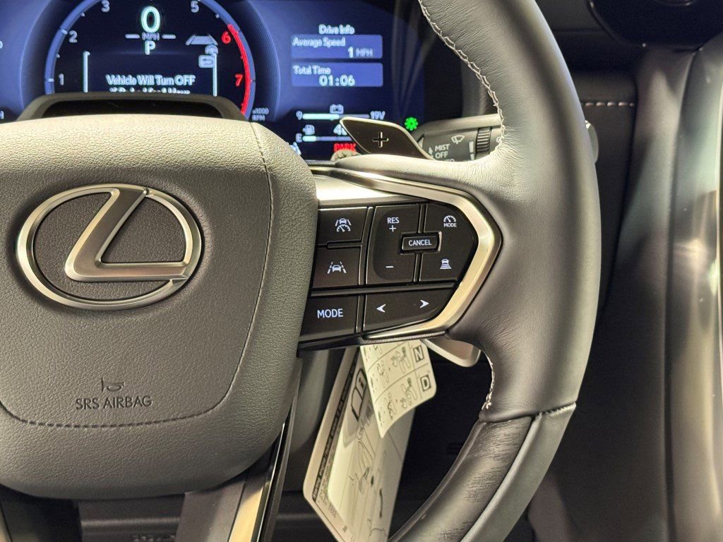 New 2025 Lexus LX 700h Luxury image 19