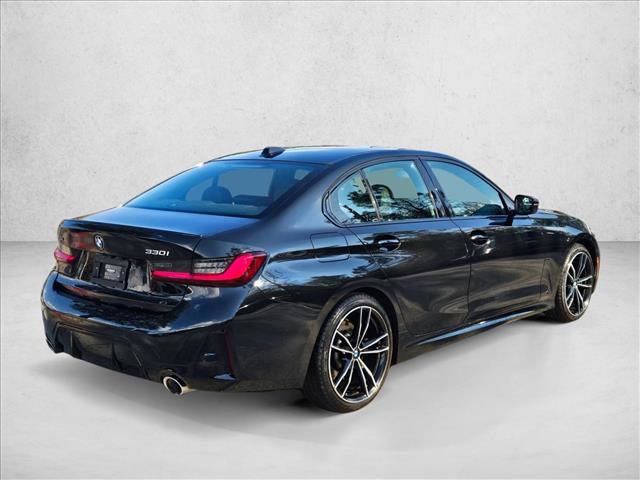 Used 2023 BMW 330i xDrive Sedan w/ M Sport Package image 5