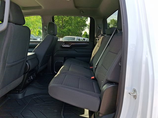 Used 2025 Chevrolet Silverado 2500 LT w/ Safety Package AWD/4WD image 10