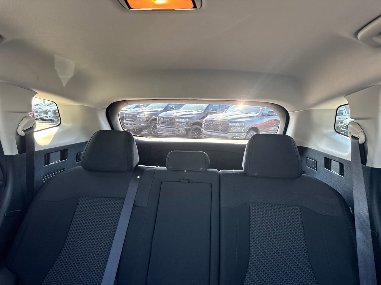 Used 2024 Kia Sportage LX image 27