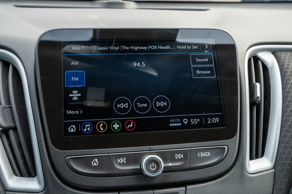 Used 2023 Chevrolet Malibu LT image 12