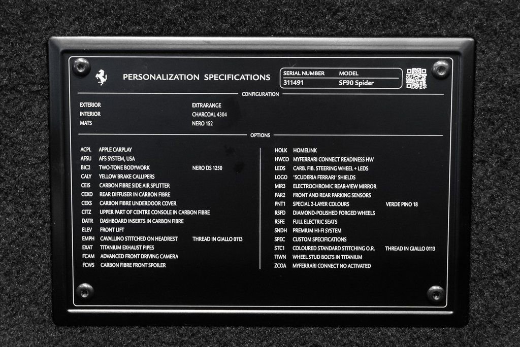 Used 2024 Ferrari SF90 Spider image 22