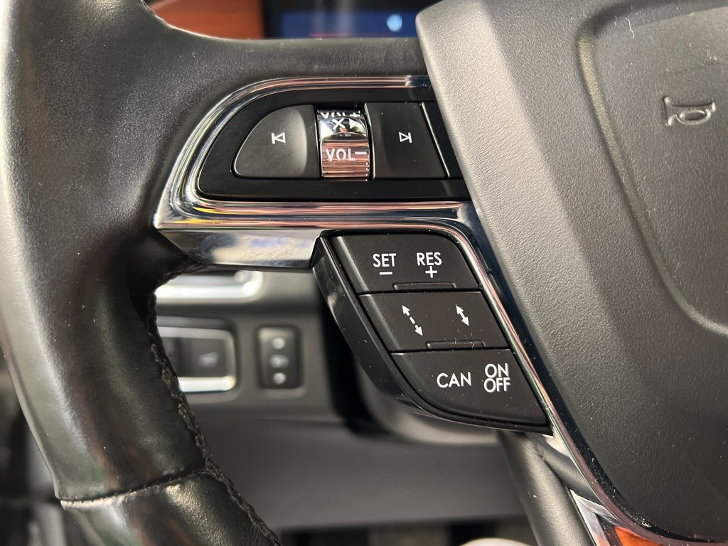 Used 2020 Lincoln Navigator Reserve w/ Luxury Package image 17