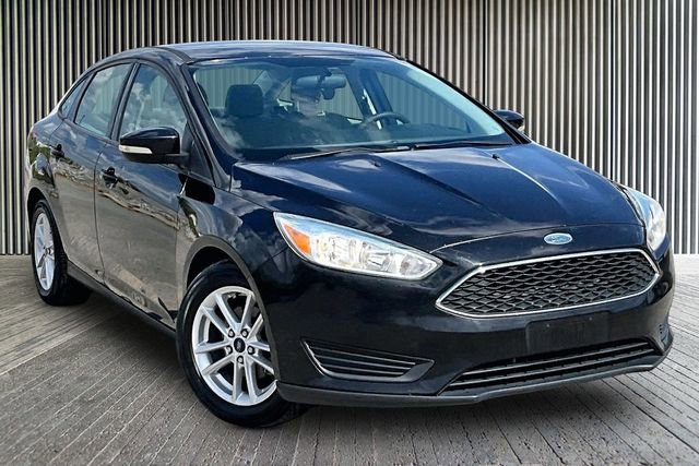 Used 2015 Ford Focus SE image 11