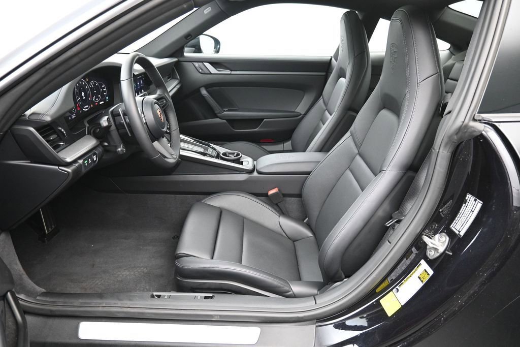 Certified 2026 Porsche 911 Carrera RWD image 19