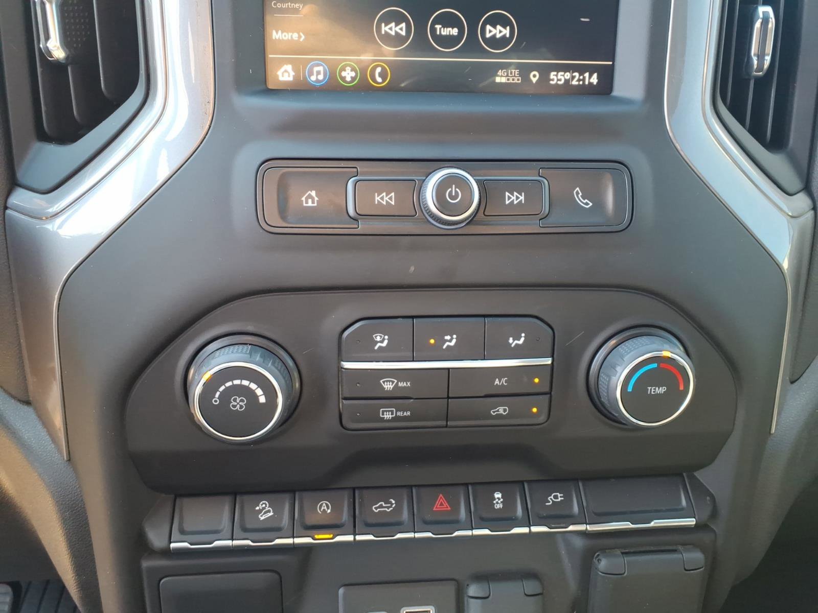 Used 2022 Chevrolet Silverado 1500 Custom Trail Boss w/ Midnight Edition AWD/4WD image 15
