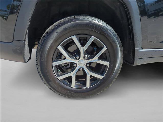 Used 2024 Jeep Grand Cherokee Limited w/ Trailer Tow Package image 28