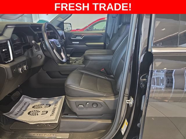 Used 2023 GMC Sierra 1500 Denali w/ Denali Reserve Package AWD/4WD image 9