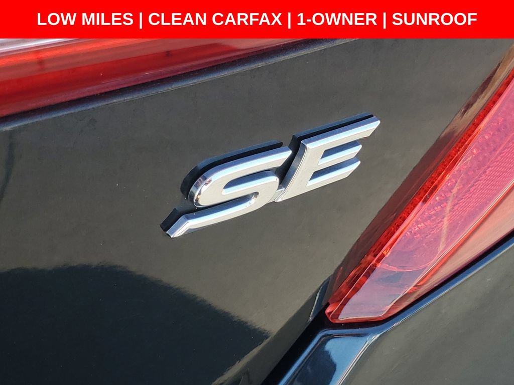 Used 2013 Toyota Camry SE w/ Leather Pkg FWD image 11