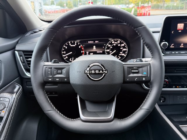 New 2026 Nissan Rogue Dark Armor AWD/4WD image 18