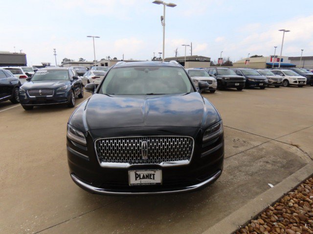 Used 2023 Lincoln Nautilus Reserve image 4