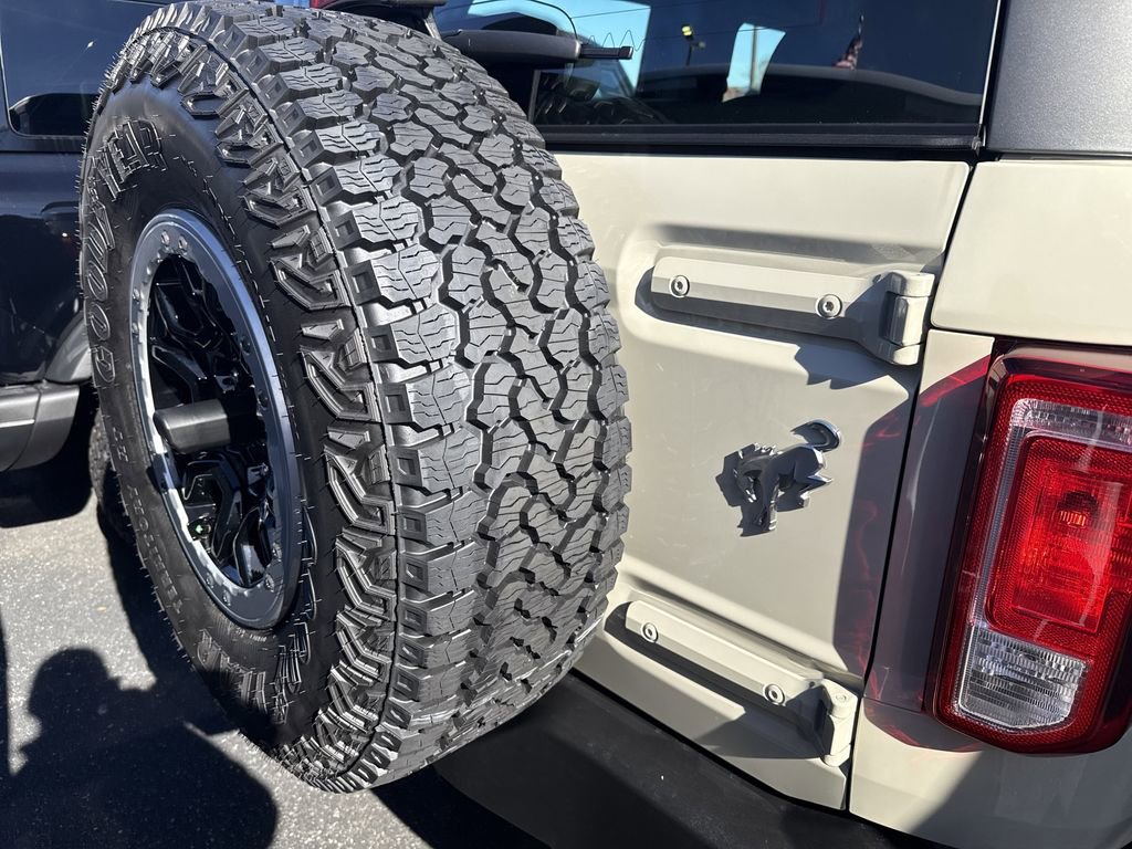 New 2025 Ford Bronco 2-Door w/ Sasquatch Package image 19