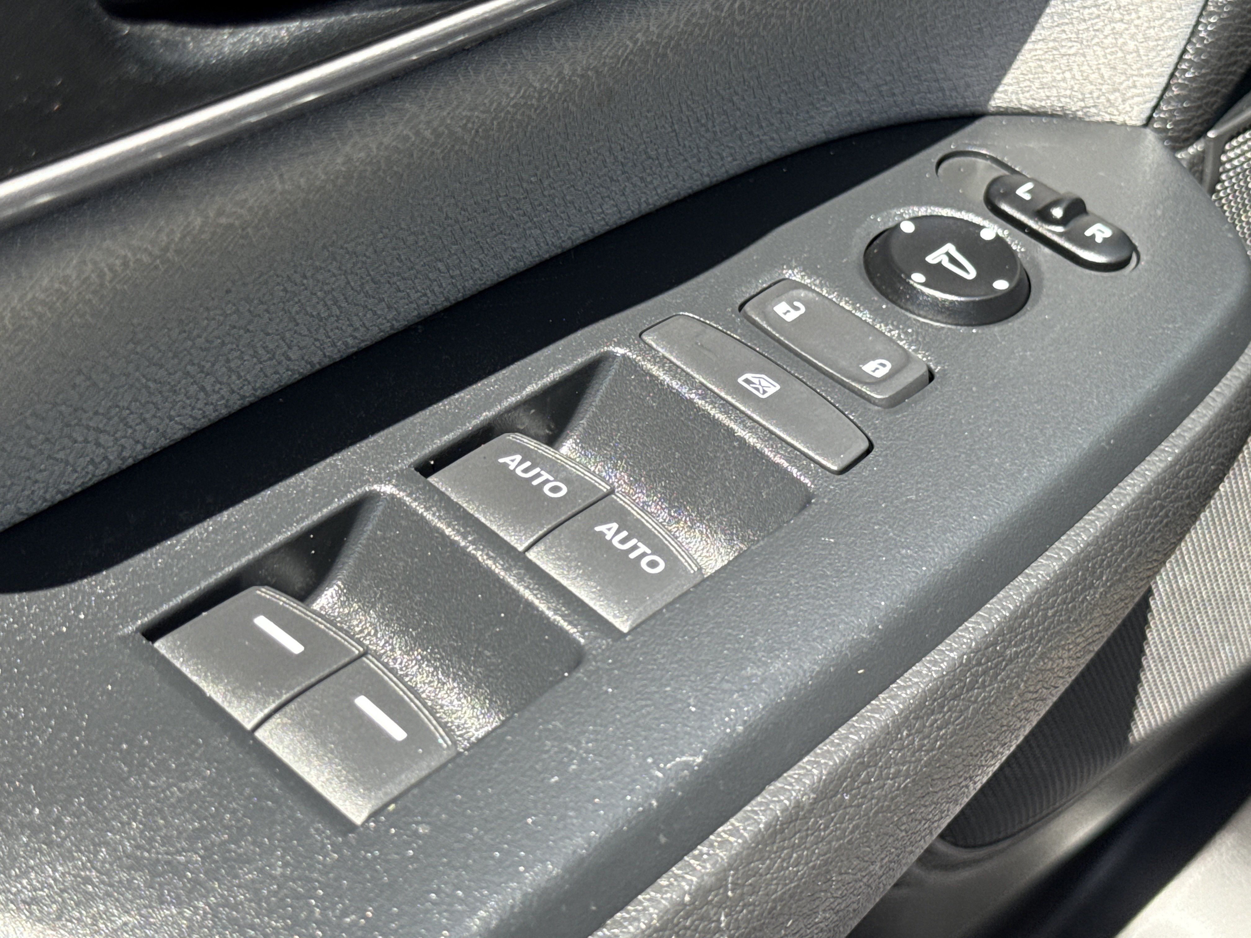 Certified 2017 Honda CR-V EX image 25