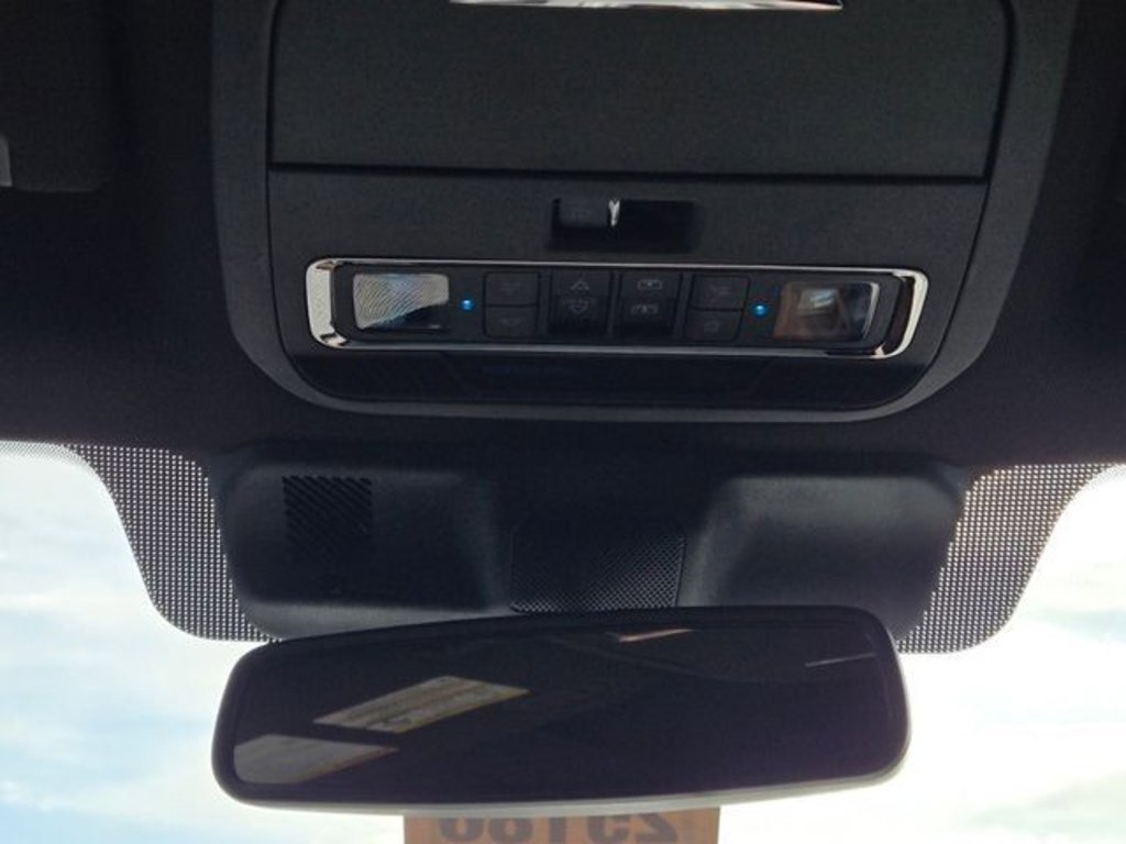 New 2025 Ford F350 King Ranch w/ Tremor Off-Road Package image 39